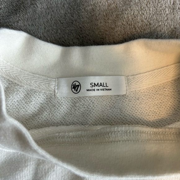 Sweater - Picture 3 of 3